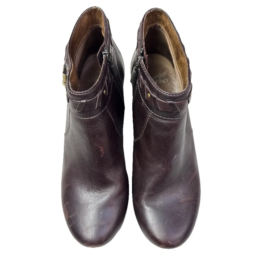 Dansko Brown Leather Dabney Ankle‎ Boots Sz 40 US 9 Heeled Tassel Side Zip 3g